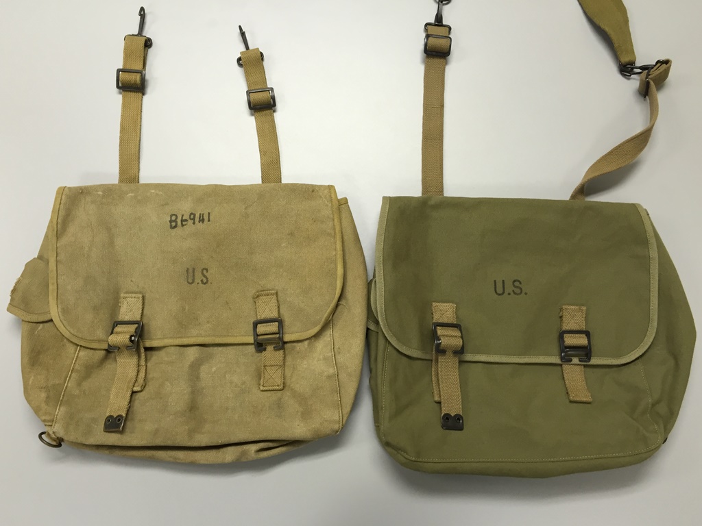 E490. WWII RUBBERIZED MUSETTE BAG WITH BRITISH MADE STRAP